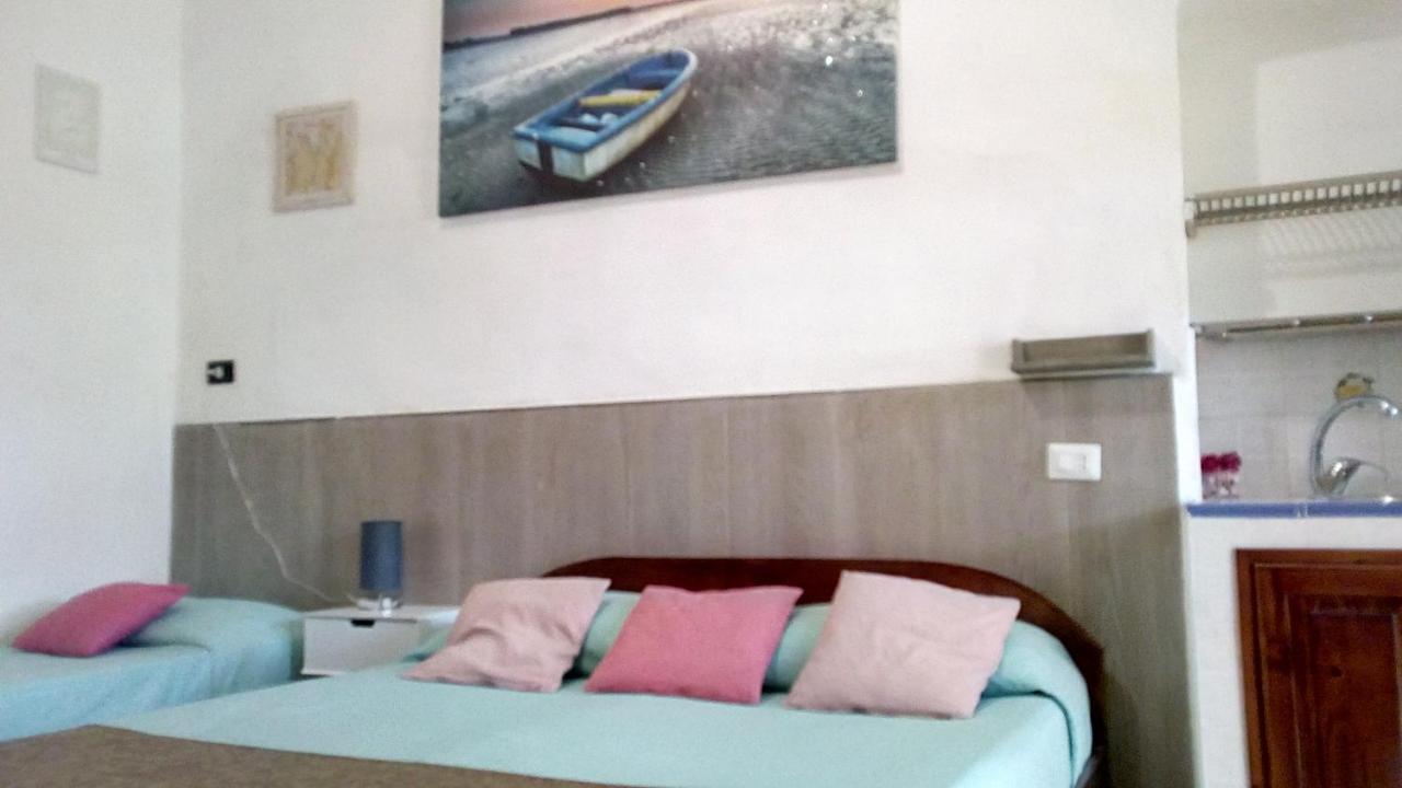 B&B Casa Frank Стромболи Экстерьер фото