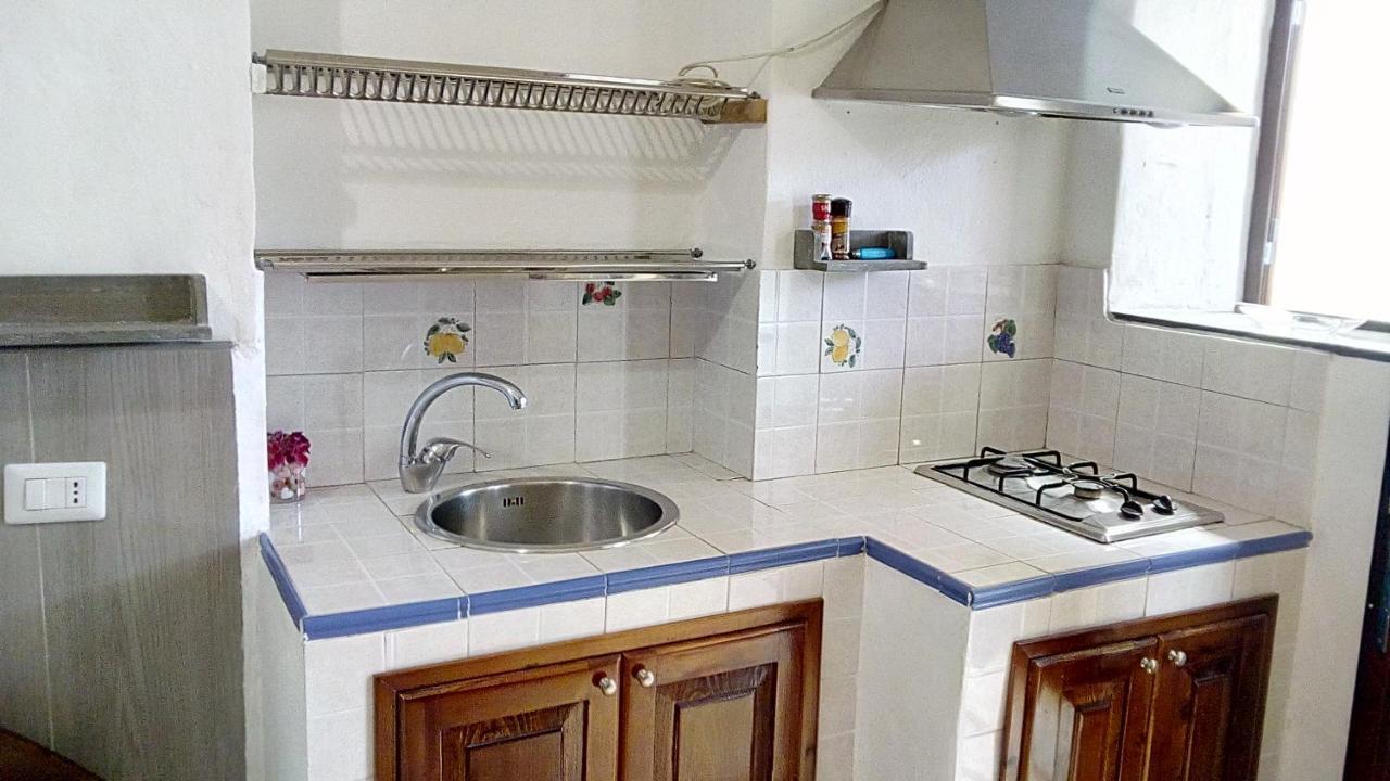 B&B Casa Frank Стромболи Экстерьер фото