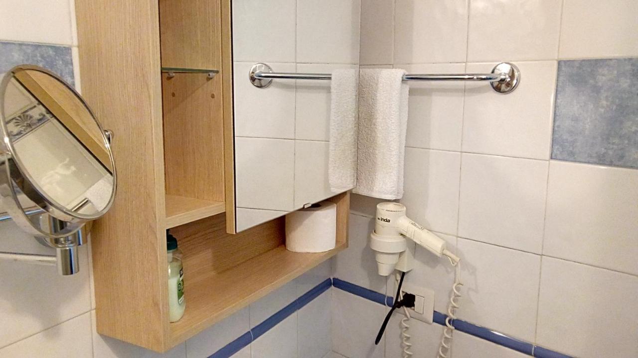 B&B Casa Frank Стромболи Экстерьер фото